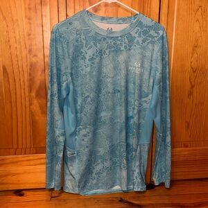 Realtree fishing long sleeve top